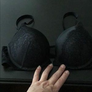 Victoria Secret Bombshell Bra